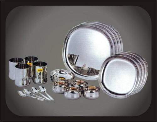 SQUARE DINNER SET