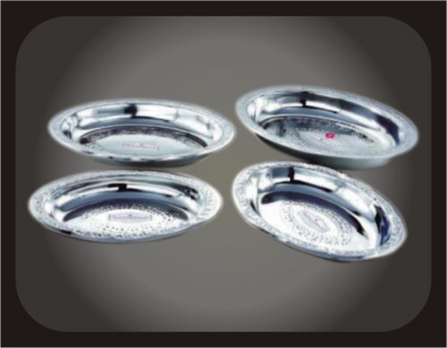 INTERNATIONAL OVAL SERVER