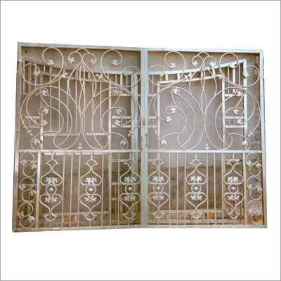 Gate
