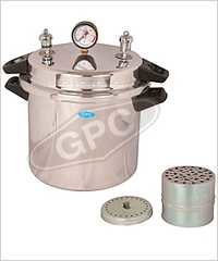 Medical Autoclave - Aluminium Mirror Finish, 9 Ltr. To 12 Ltr. Capacity, Pressure Gauge, Steam Release Valve, Safety Valve, Syringe Rack