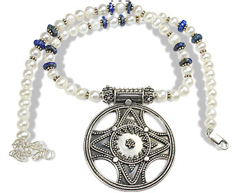 Pearl/Lapis Lazuli Necklace