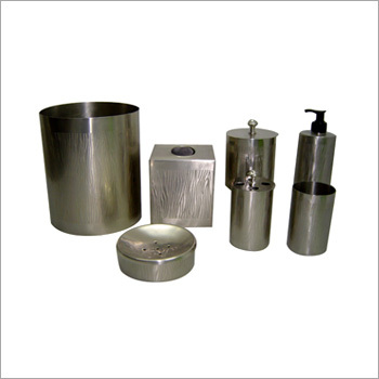 Bathroom Set s/7 waste bin, tissue paper holder