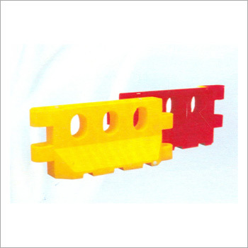 Water Filled Barricades System 2.0 Mtrs
