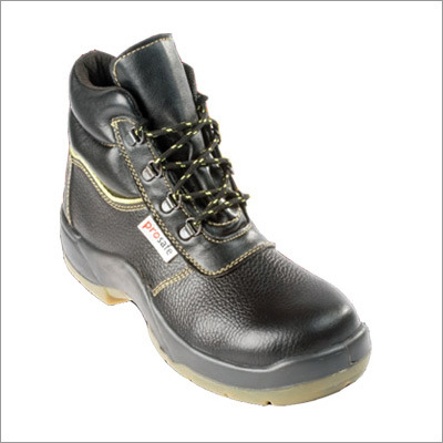 PR.107 (Heat Resistant Safety Shoes)
