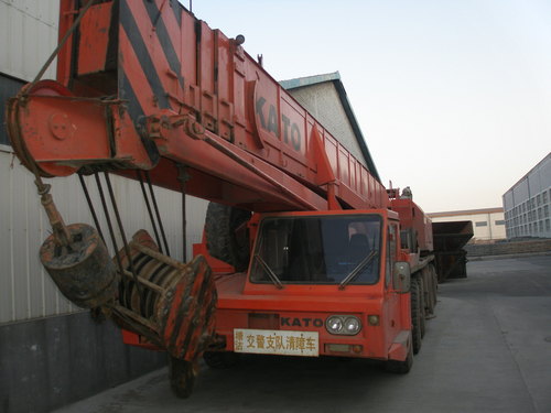 Truck Mounted Crane