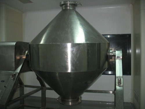 Double Cone Blender