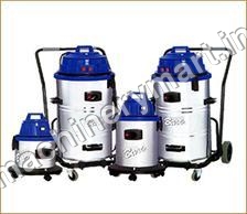 INDUSTRIAL VACUUM CLEANER