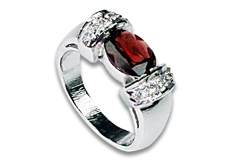 Garnet/Cunic Zirconia Ring