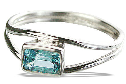 Blue topaz Ring	