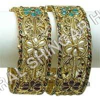 KUNDAN BANGLES