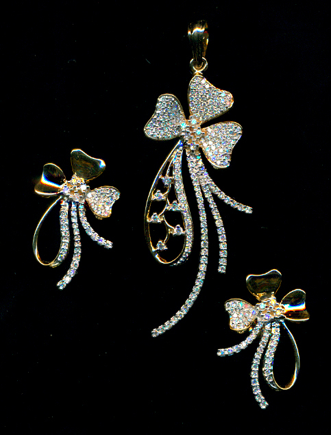Pendant Set