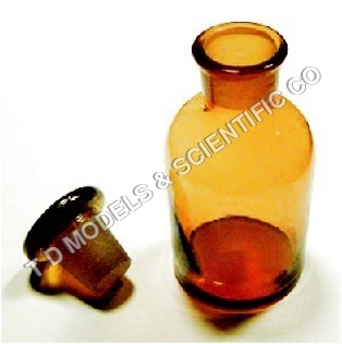 BOTTLE REAGENT W.M GLASS AMBER COLOUR