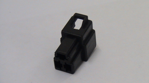 3 Way Male Connector