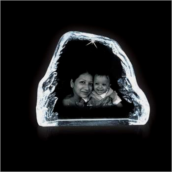 Crystal Iceberg - Variable Dimension Crystal, 2.5D Image Etching Up to 10 Layers, Customizable Photographic Gift