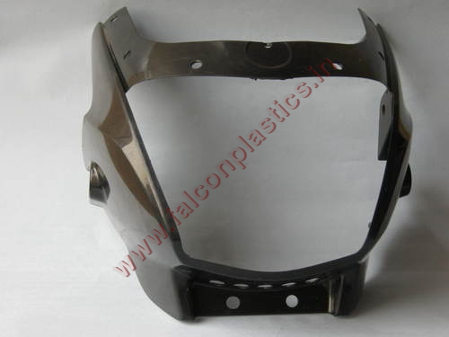 Two wheeler visor or cowling (YAMAHA)