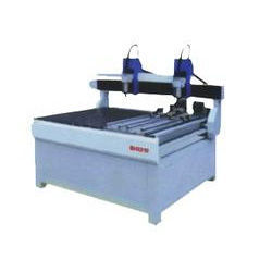 Cnc Router Machine - Table Size: 1340 To 1420Mm