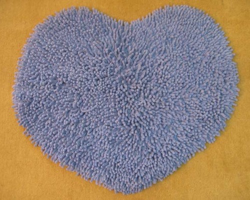 BATHMAT - Chenille Heart Shape 18x20 Inches, Purple Color, Hot Melt Backing | Absorbent, Durable, Easy Cleaning, Soft Texture, Stylish