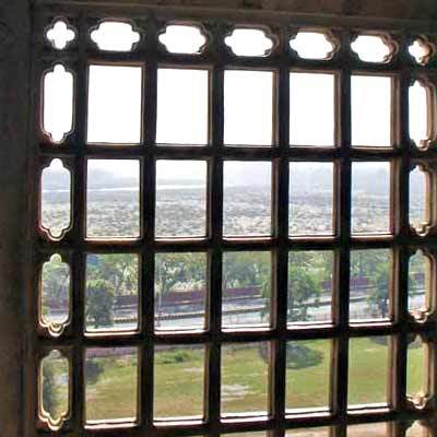 Contemporary Marble Lattice