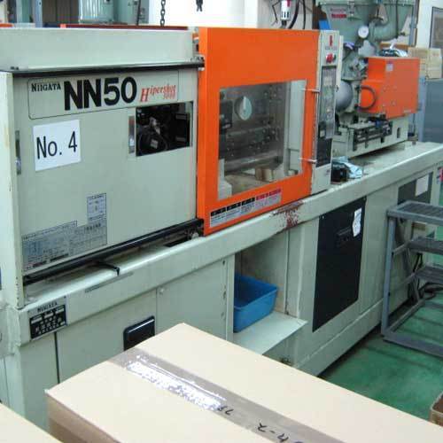 Niigata Hydraulic Injection Molding Machine
