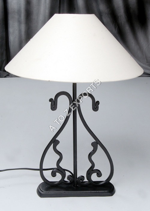Black Powder Coated Iron Metal Lamp Power Source: Electric
