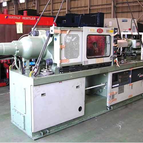 Nissei Hydraulic Injection Moulding Machine