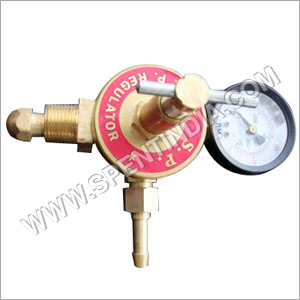 Oxygen Regulator With Single Meter - Brass 60mm x 85mm Analog Meter Precise Control Durable Design Reliable Flow