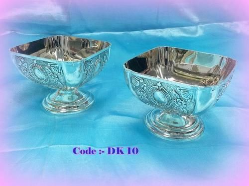 Pair of Sq. Bowls with Pandi