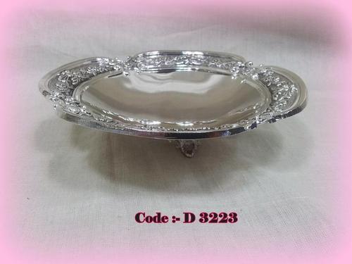 Silver Dish Ns With Legs 7'