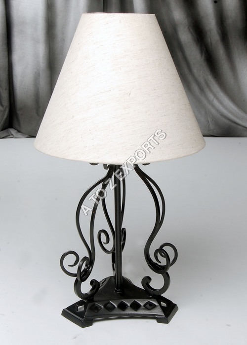 White Black Powder Coated Metal Lamp