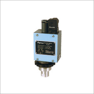 Compact Pressure Switch
