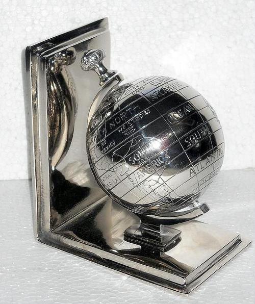 BOOKEND GLOBE