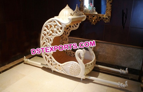 Indian Wedding Swan Doli