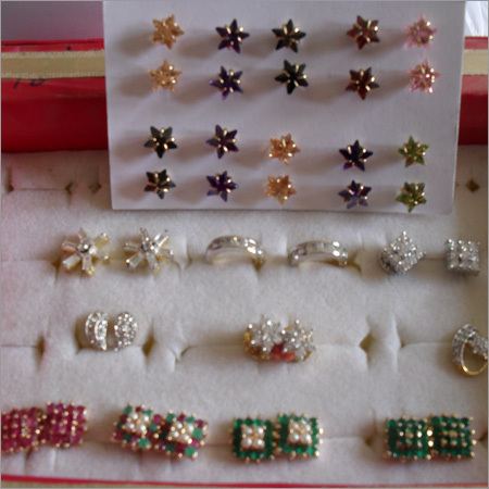  Fashionable Artificial Jewelry