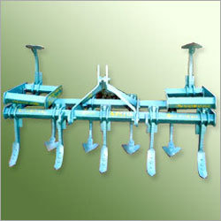 Folding Cultivator