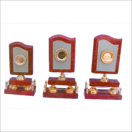 Wooden Mementoes