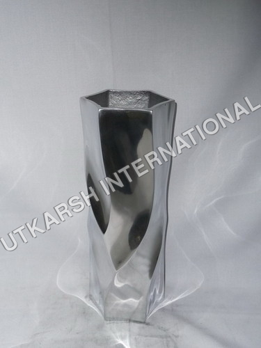 Fancy Aluminium Flower Vases