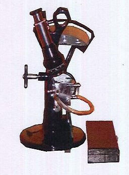REFRACTROMETER