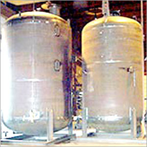 High Pressure vertical Tanks