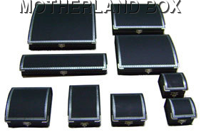 JEWELLERY BOX