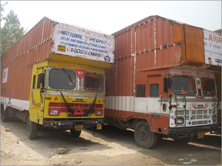 Goods Carrier Truck Bodies - Steel, 10-20 Tons Capacity | Durable, Customizable Design, Secure Transport, Efficient Loading, Painted Finish