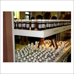 Essential Oils & Aromatics