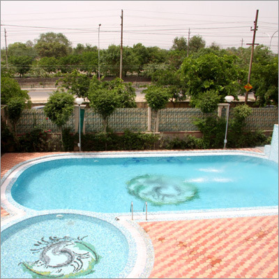 Swimming Pool Construction Services