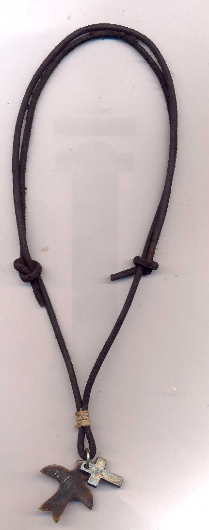 CASTING METAL CROSS NECKLACE