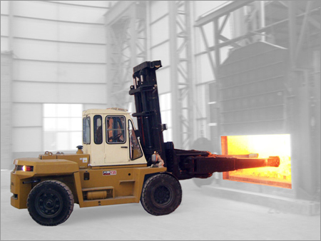KOMATSU Forklift - Diesel & Gas, 1.5 to 3 Tons Capacity | Heavy Duty, Fuel Efficient, Reliable, Ergonomic Design, Easy Maintenance