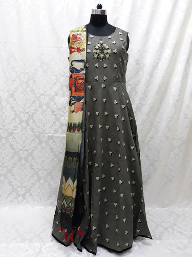 Designer Heavy Silk Suit Age Group: 20-30