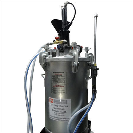 Die Lubricant Spraying System