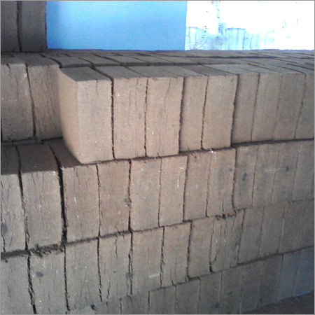Coir Pith Blocks