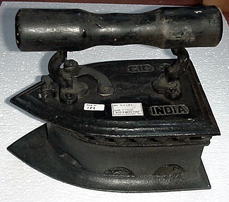 ANTIQUE IRON PRESS