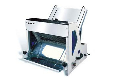 Bread slicer