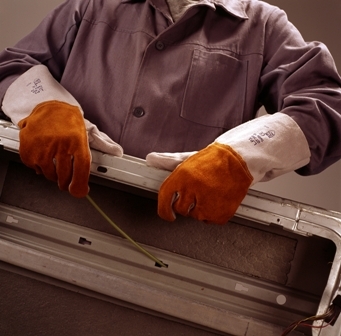 Heat proof with Para aramid lining Gloves